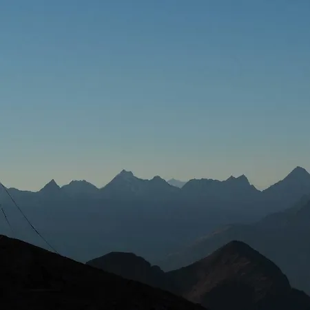Bergh Am Berg *